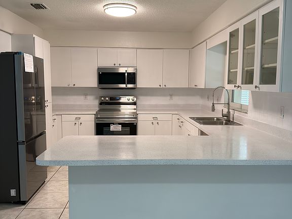 3rd image of 7939 Marigold Ave