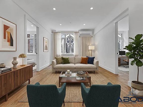 2nd image of 436 Sackett St #1E