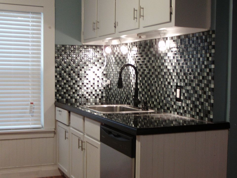 lower kitchen