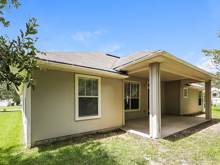 14081 Bradley Cove Rd — Photo 16