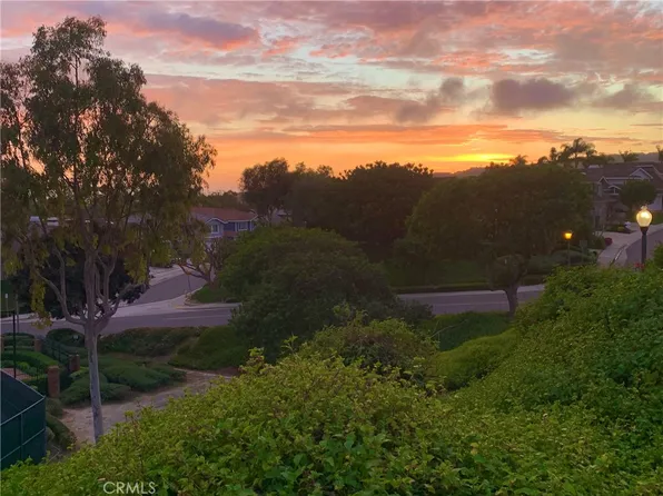 10 Portland Pl, Laguna Niguel, CA 92677