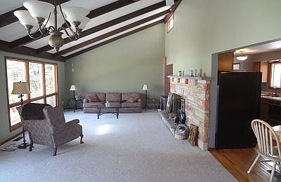 4th image of 5681 Bay Shore Dr