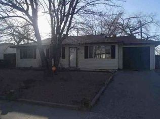 2503 Edgecliff Dr, Farmington, NM 87402