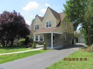 1004 Lindale Ave, Drexel Hill, PA 19026