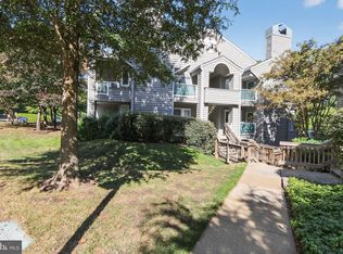 1502 Summerchase Ct, Reston, VA 20194