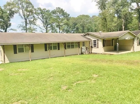 7377 Moak Rd, Summit, MS 39666