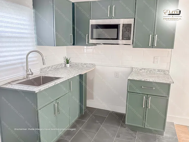2515 Bagley St — Photo 7