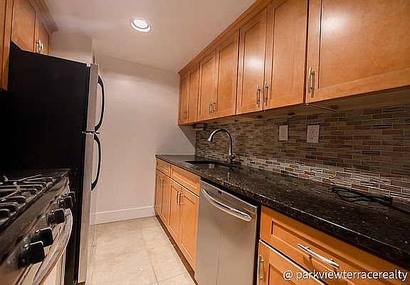 3rd image of 848 49th St #5B