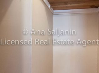 3180 42nd St #3, Astoria, NY 11103
