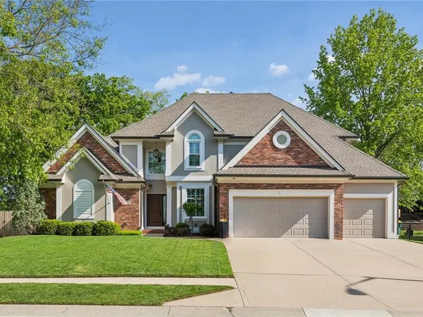 6704 NW Monticello Dr, Kansas City, MO 64152