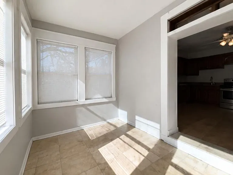 1900 S Highland Ave #1F — Photo 4