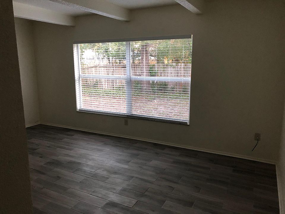 1st image of 5818 Fairfield Ave S #3
