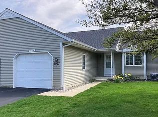 2957 Parkside Dr, Jenison, MI