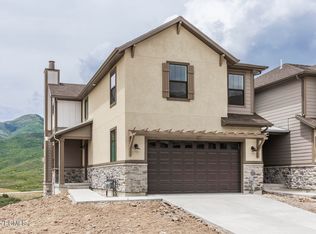 6011 N Fairview Dr, Heber City, UT 84032