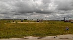 1st image of 105 Tall Oak Dr