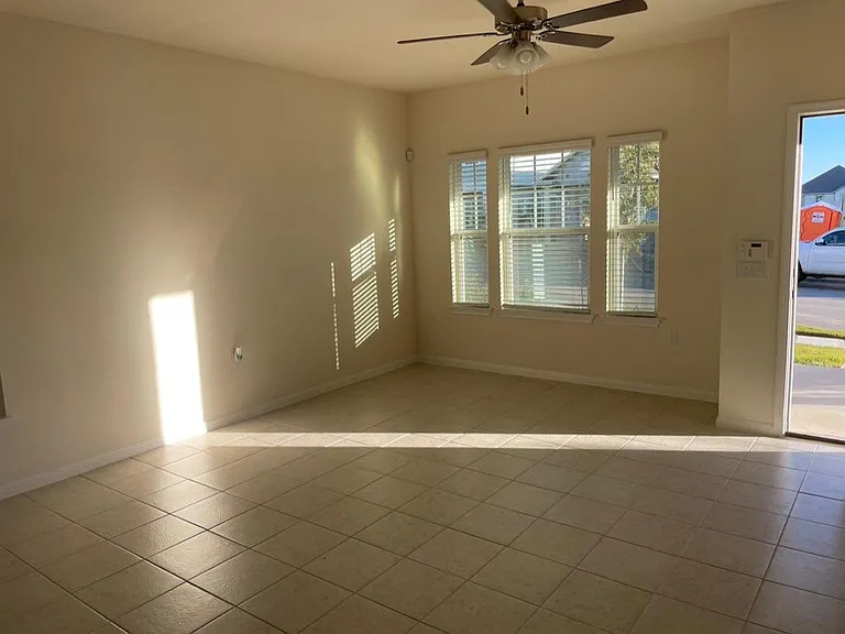 9610 Morning Iris Dr — Photo 15