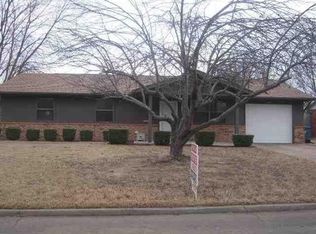 102 Mangold St, Perkins, OK 74059