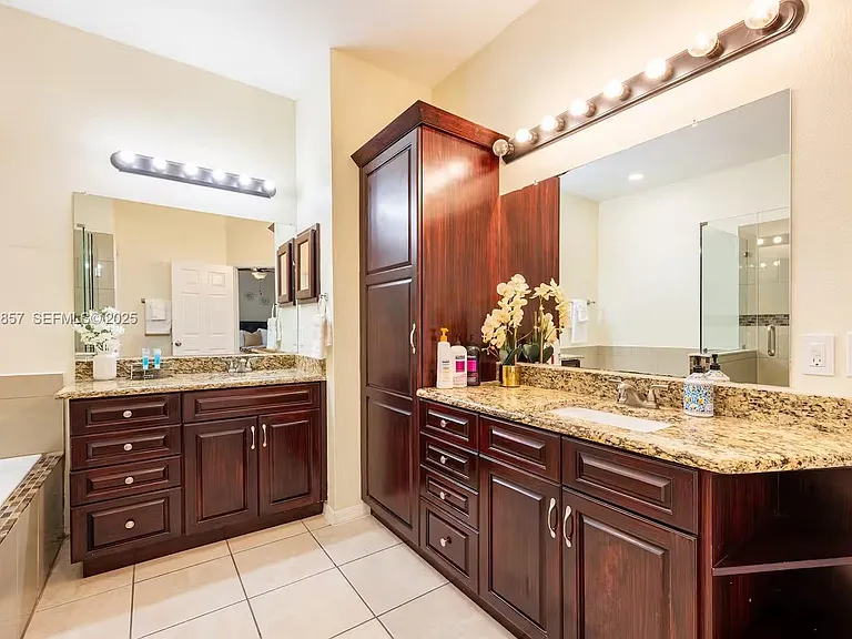 2139 Mallard Creek Cir — Photo 13