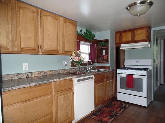2nd image of 4122 Lowcroft Ave