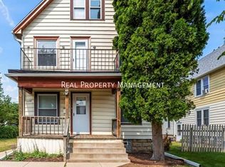 1109 S 61st St, Milwaukee, WI 53214