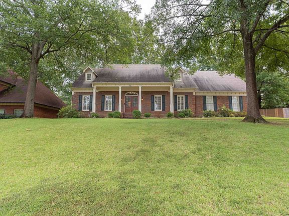 3rd image of 82 Plantation Woods Cv
