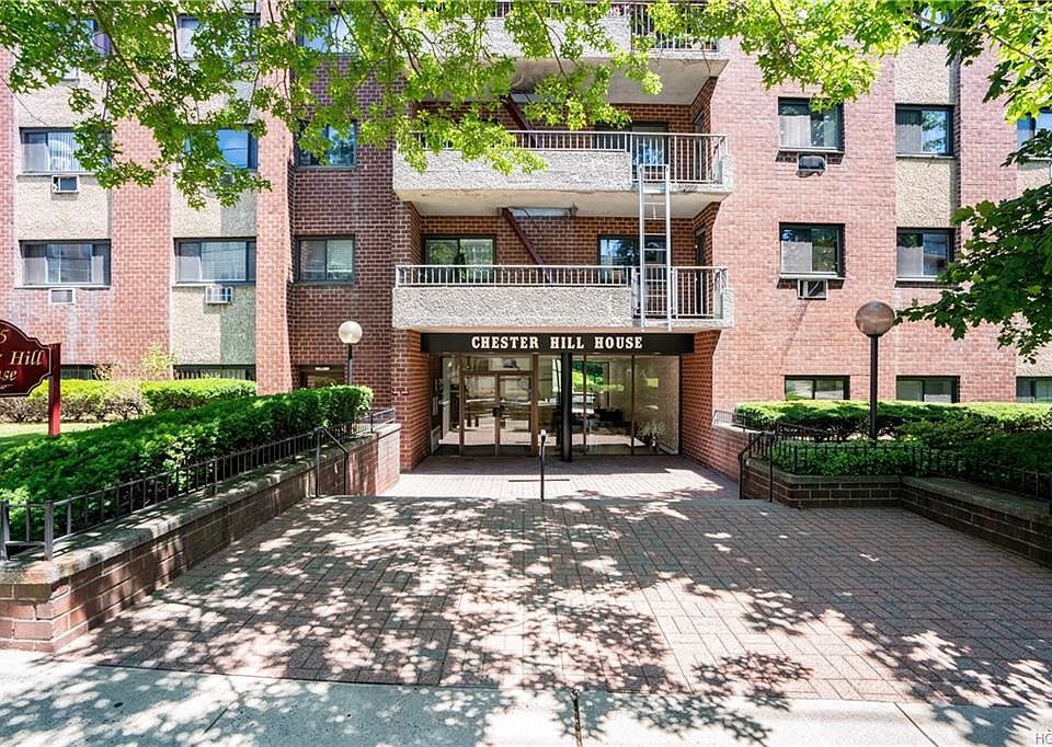 1st image of 395 Westchester Ave APT 2E