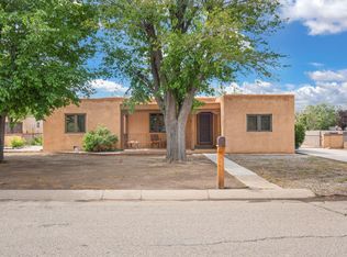 132 San Fidel Rd NW, Albuquerque, NM 87107