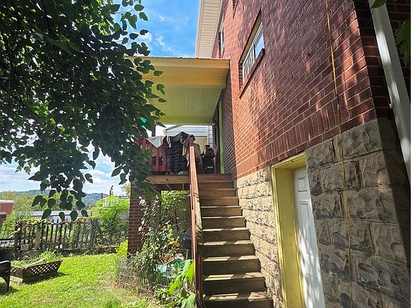 4th image of 625 2nd St