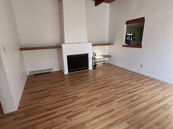 2nd image of 2042 Placita De Quedo