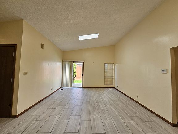 4th image of 1820 77th St