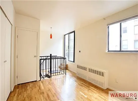 Sold by Warburg | media 14