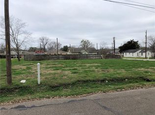 1203 Bradley St, Bryan, TX 77803