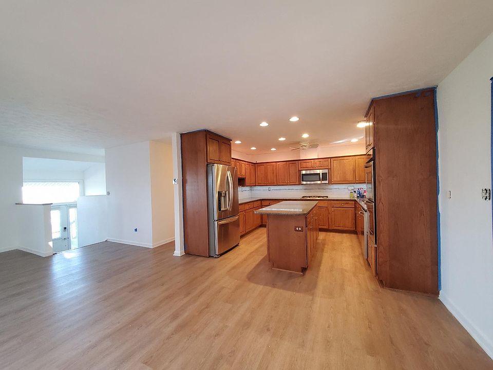 Home is being newly painted throughout, as well as receiving other upgrades, since the furnished photos were taken.