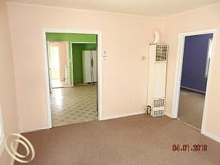 4th image of 2282 Evaline St