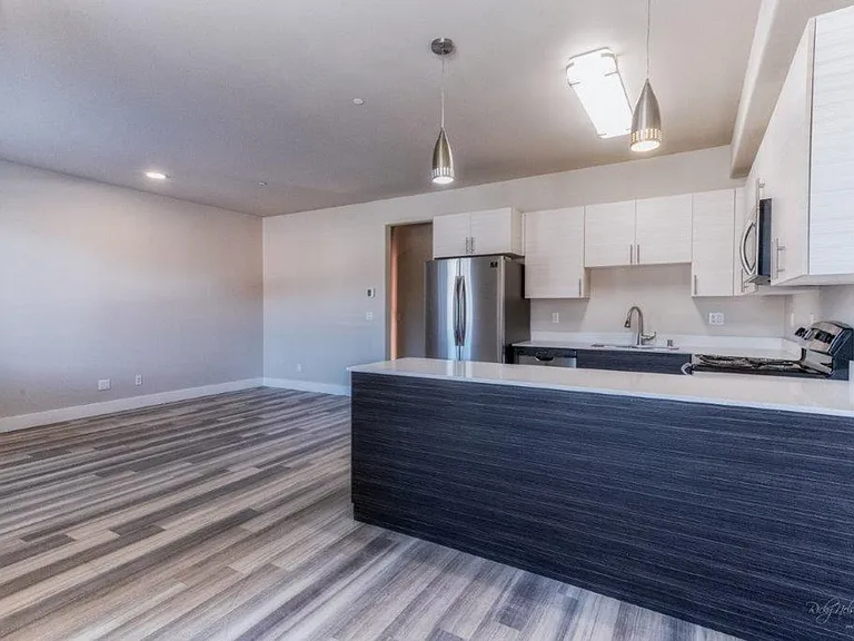 Andresen Lofts — Photo 1