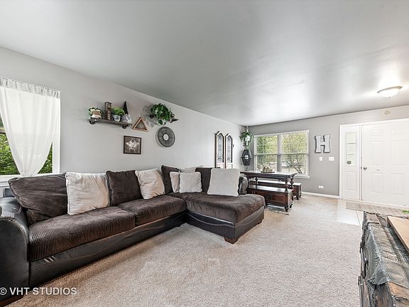5th image of 167 N Cranberry Lake Dr
