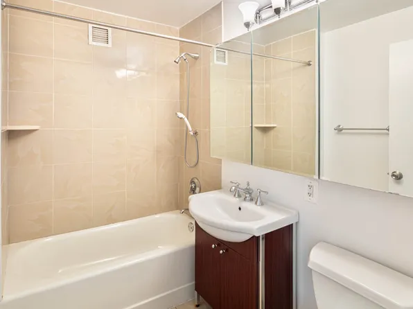 100 Maiden Lane image 9 of 20