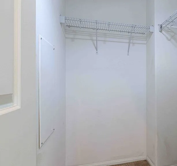 10208 Jasmine Ct — Photo 17