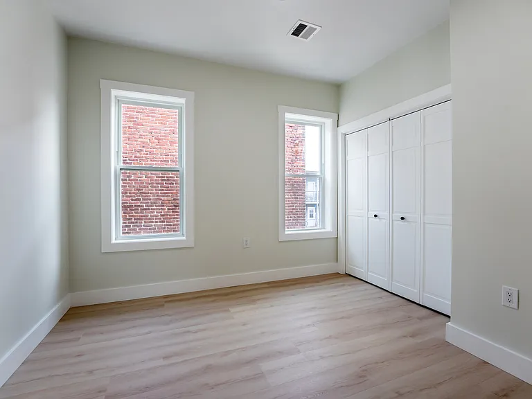 47 Brackett St #3 — Photo 22
