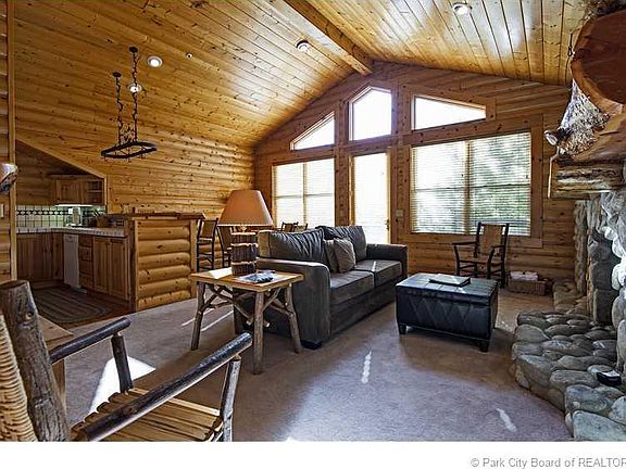 2nd image of 2650 Deer Valley Dr #302