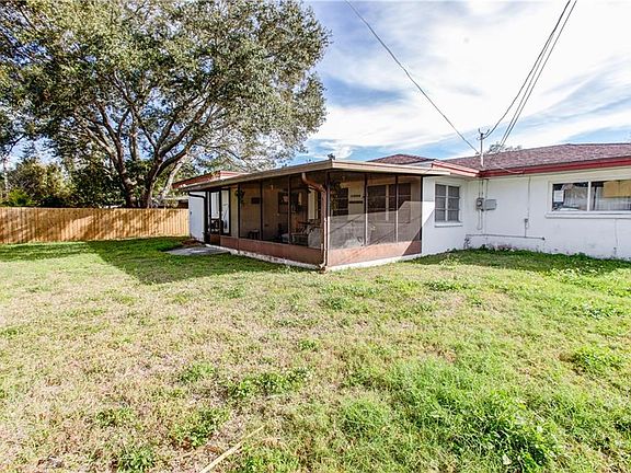 2nd image of 2338 Ella Pl