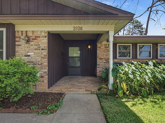 4th image of 2926 S Keaton Ave