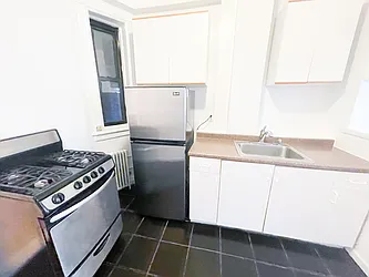 Rented by Urban Real Estate Inc