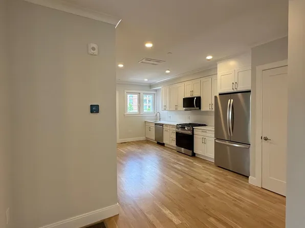 37 Gore St, Cambridge, MA