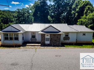 55 Hill St, Fieldale, VA 24089