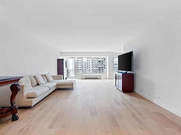 2nd image of 118 E 60th St #28HA