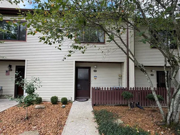 72 Wilshire Heights Dr, Crossville, TN 38558