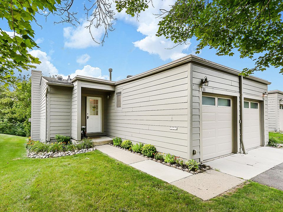1st image of 731 Watersedge Dr
