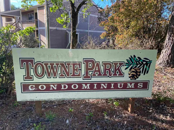 8 Towne Park Ct APT 14, Little Rock, AR 72227
