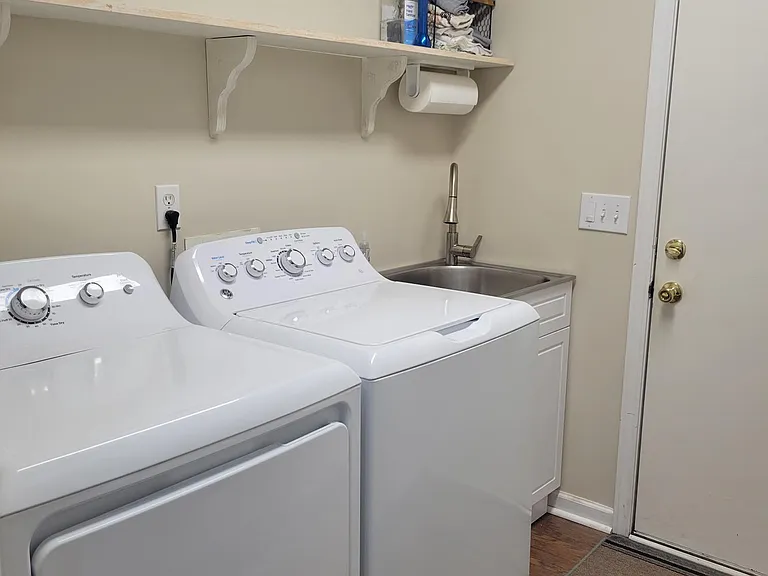 456 Snead Dr — Photo 34